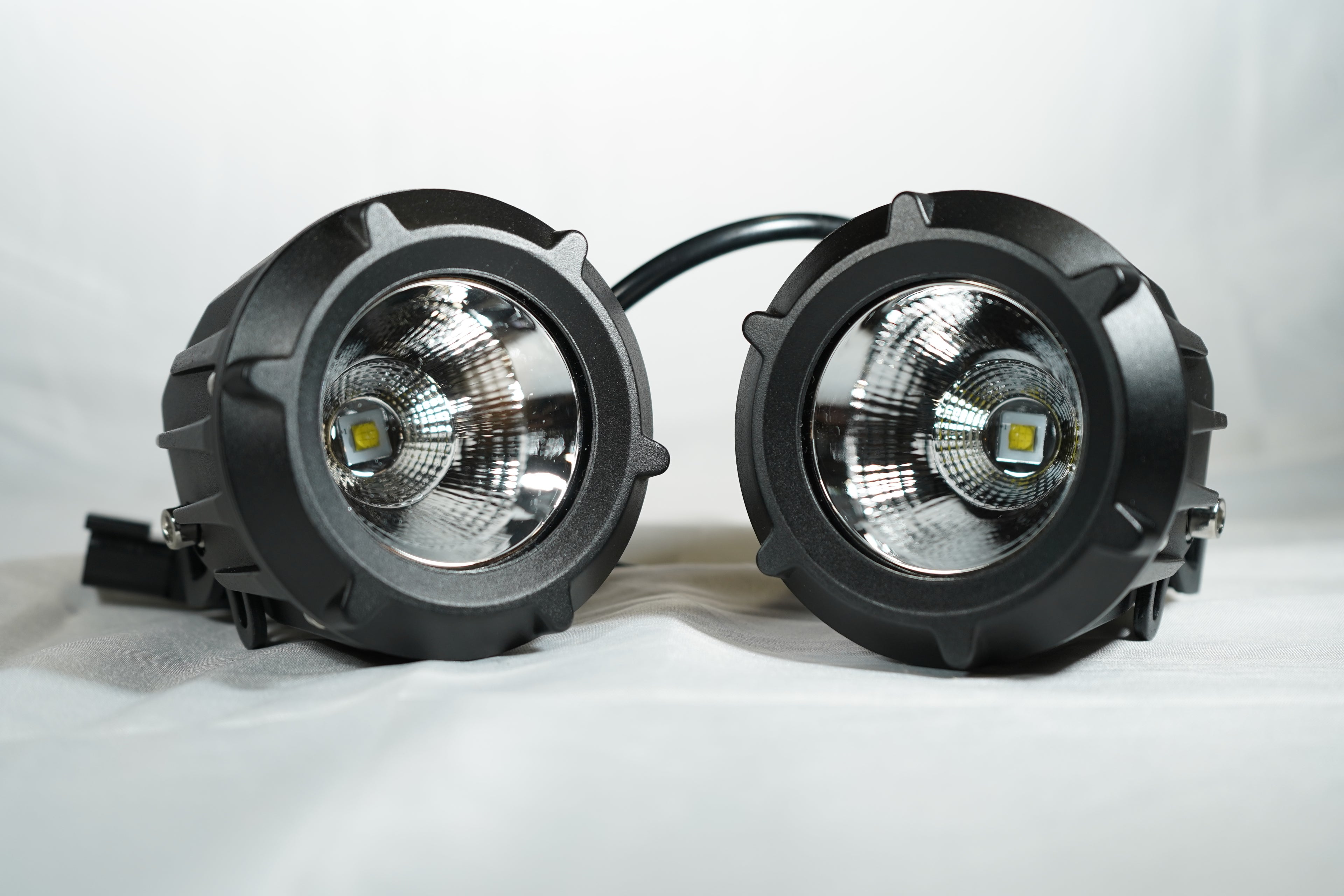Code 4 LED 4 inch Round Compass Pod Light